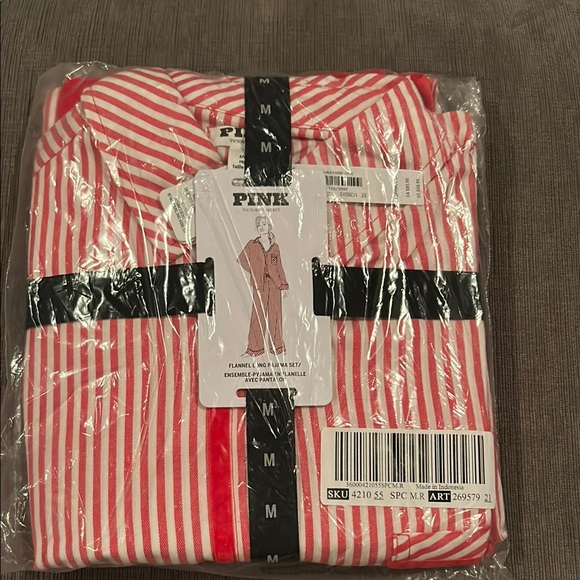 PINK Victoria's Secret Other - PINK Victorias Secret Flannel Long Pajama Set M NEW
